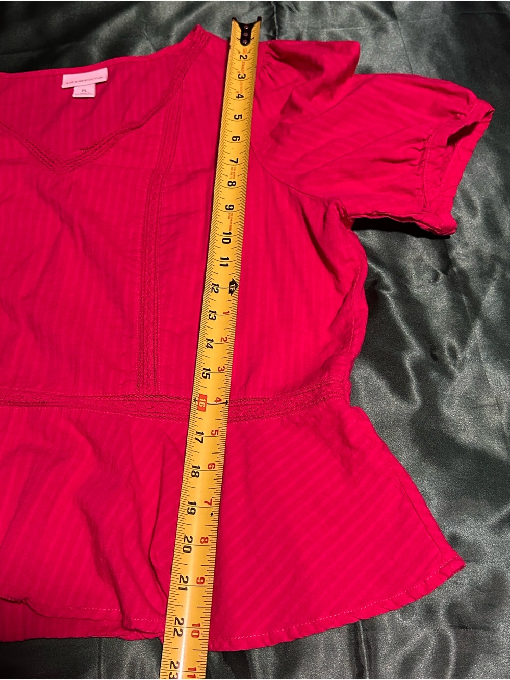 Liz Claiborne Raspberry V-Neck Peplum Blouse - Picture 4 of 5